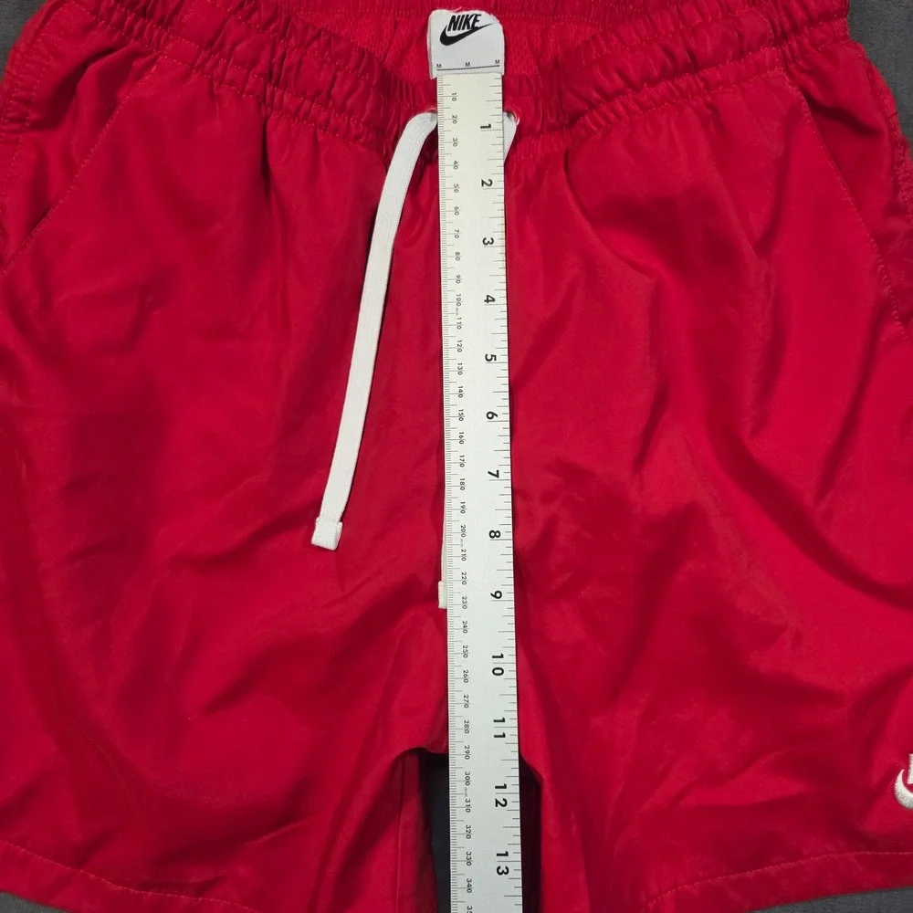 Nike Woven Shorts Mens Medium Red Sportswear Mesh Lined DR5678-657